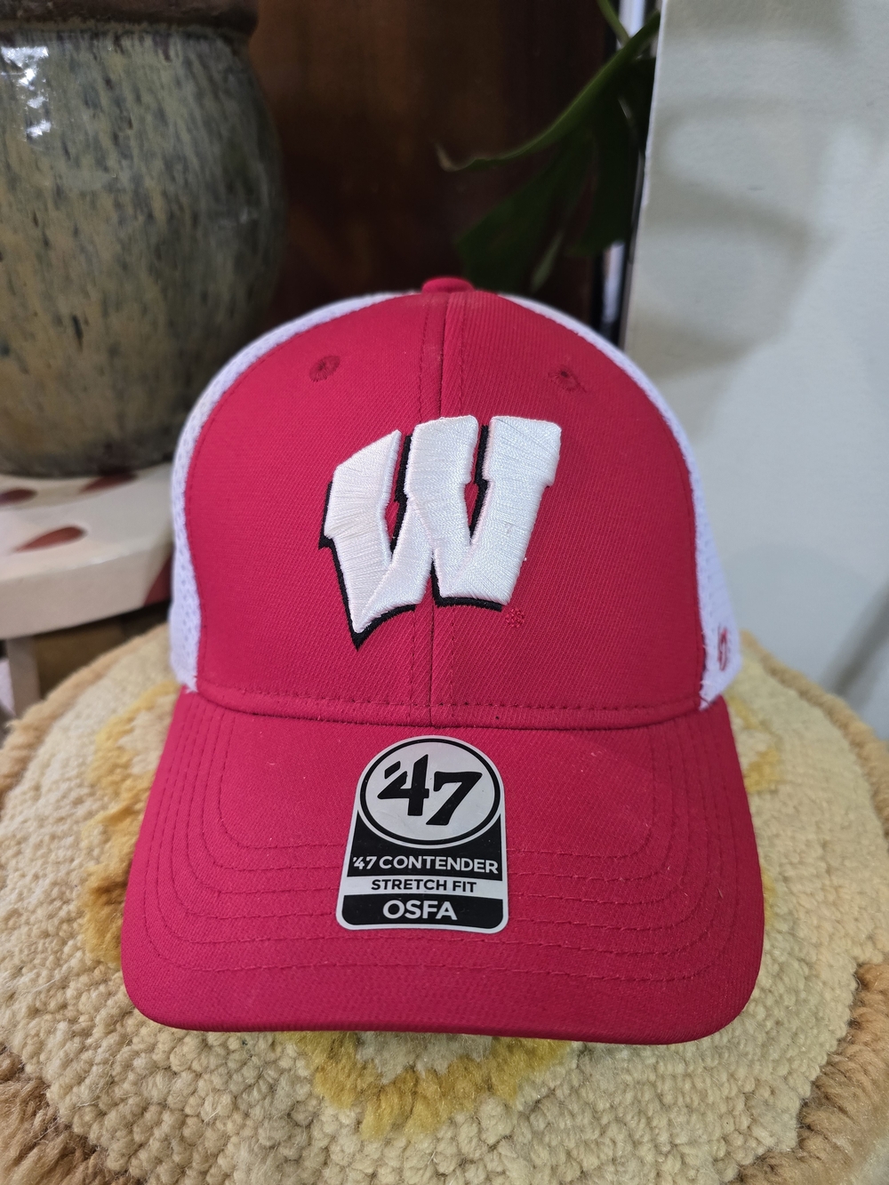 Wisconsin Badgers Contender stretch-fit hat